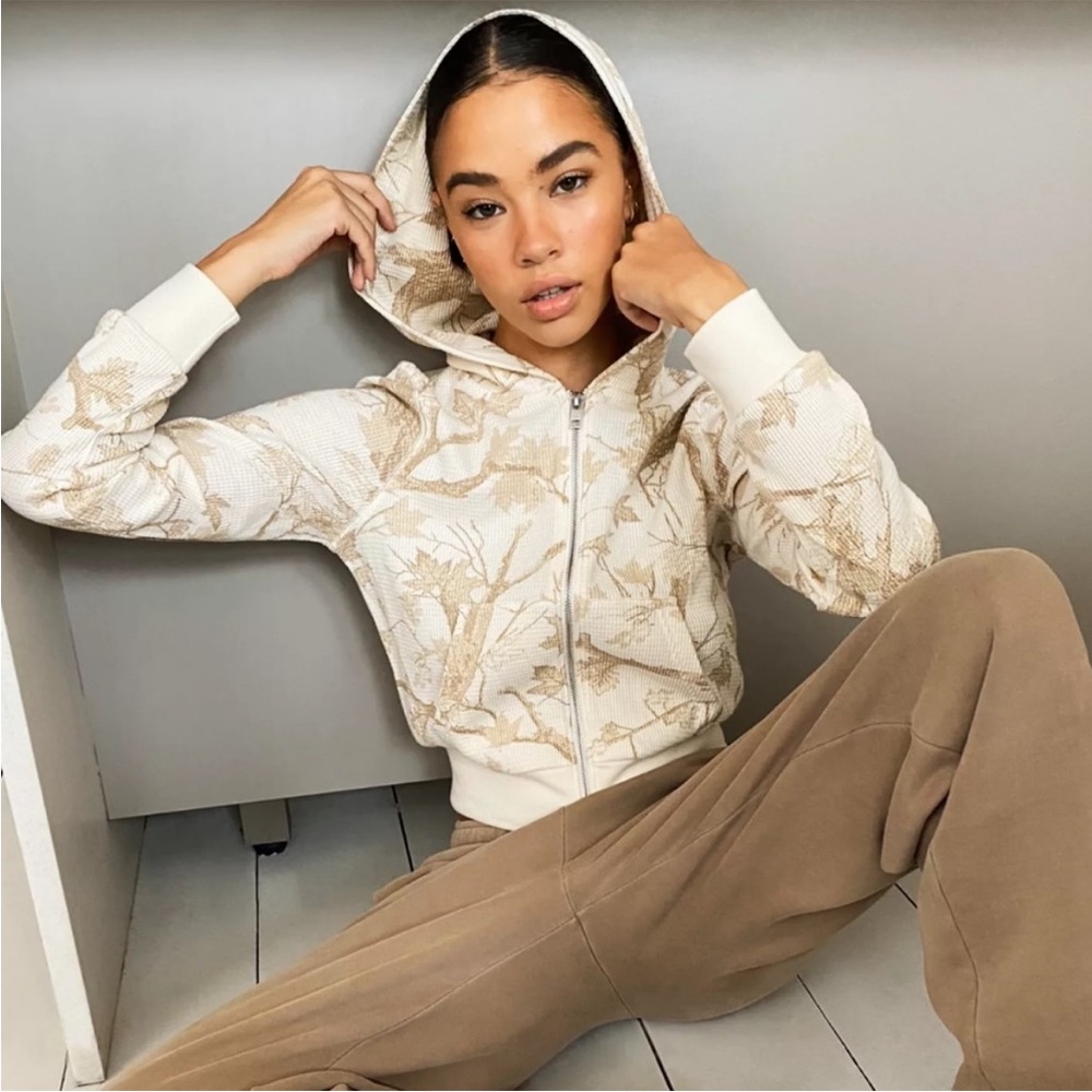 ISO TNA Aritzia leaf waffle knit hoodie